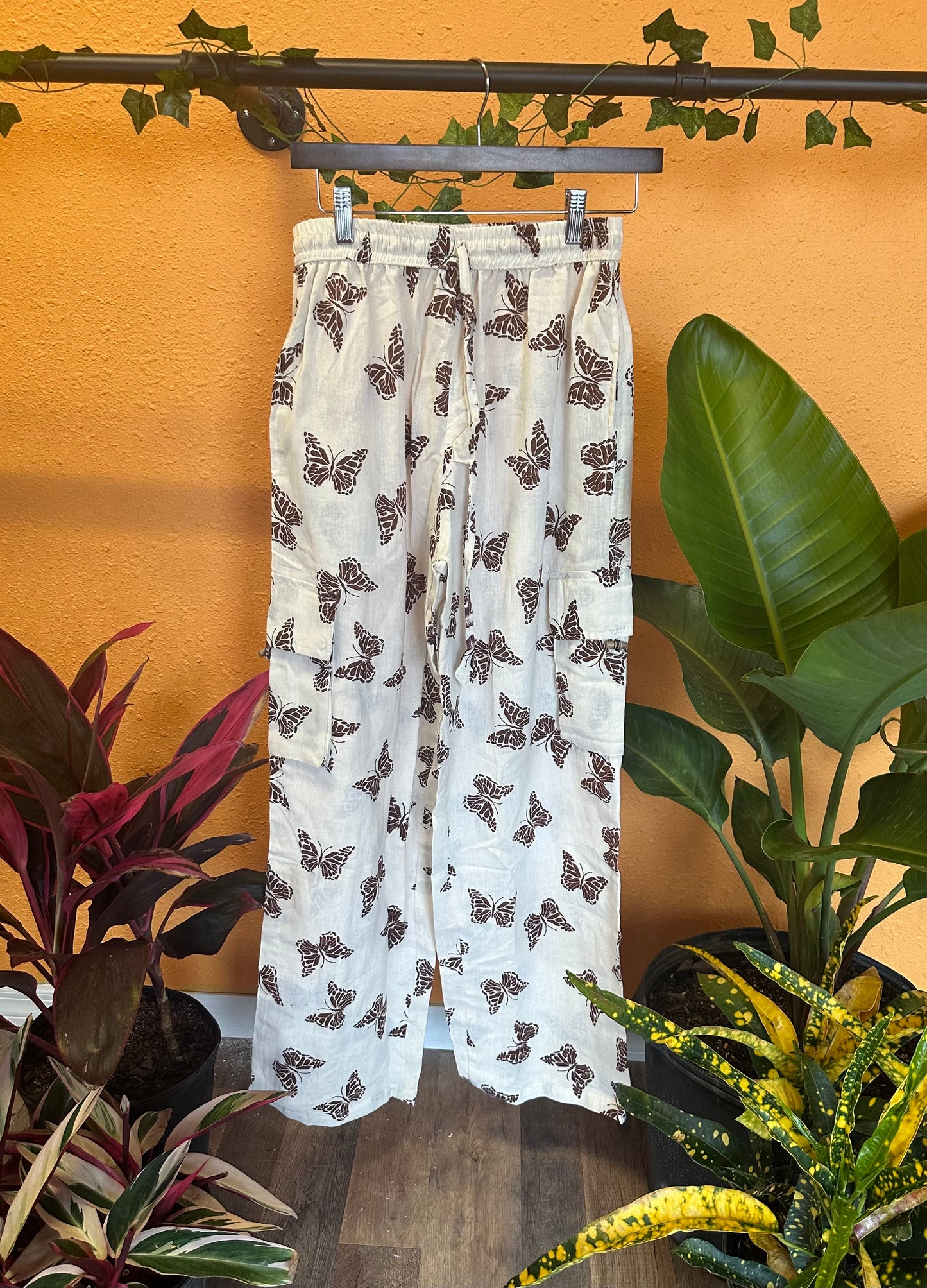 BUTTERFLY PRINT PANTS