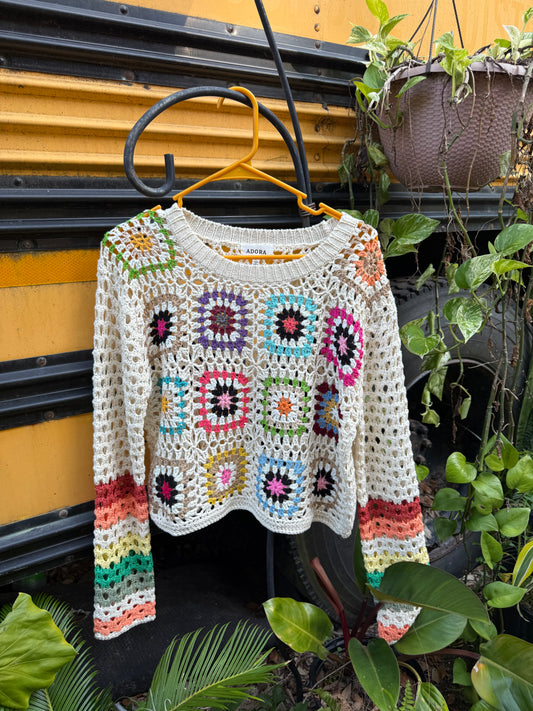 LONG SLEEVE GRANNY SQUARE CREAM CROCHET TOP