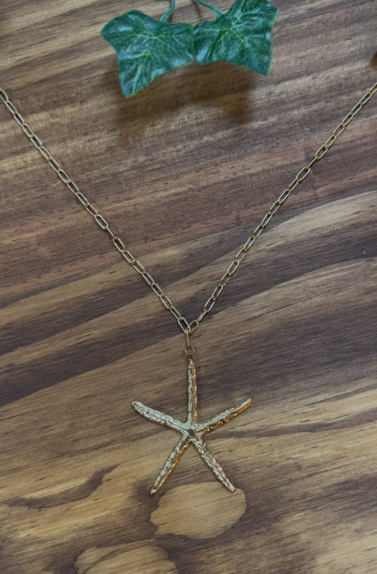18k gold plated starfish necklace