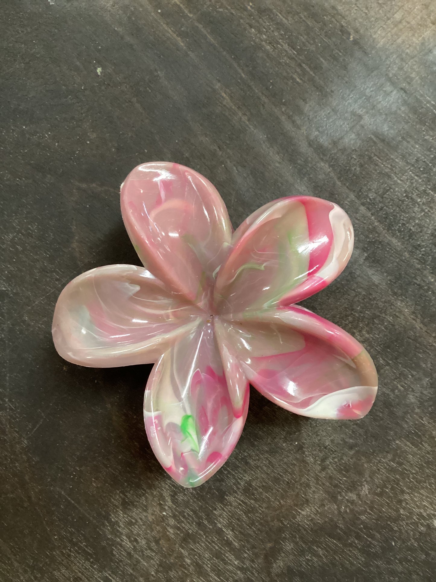 PULMERIA HAIR CLIP