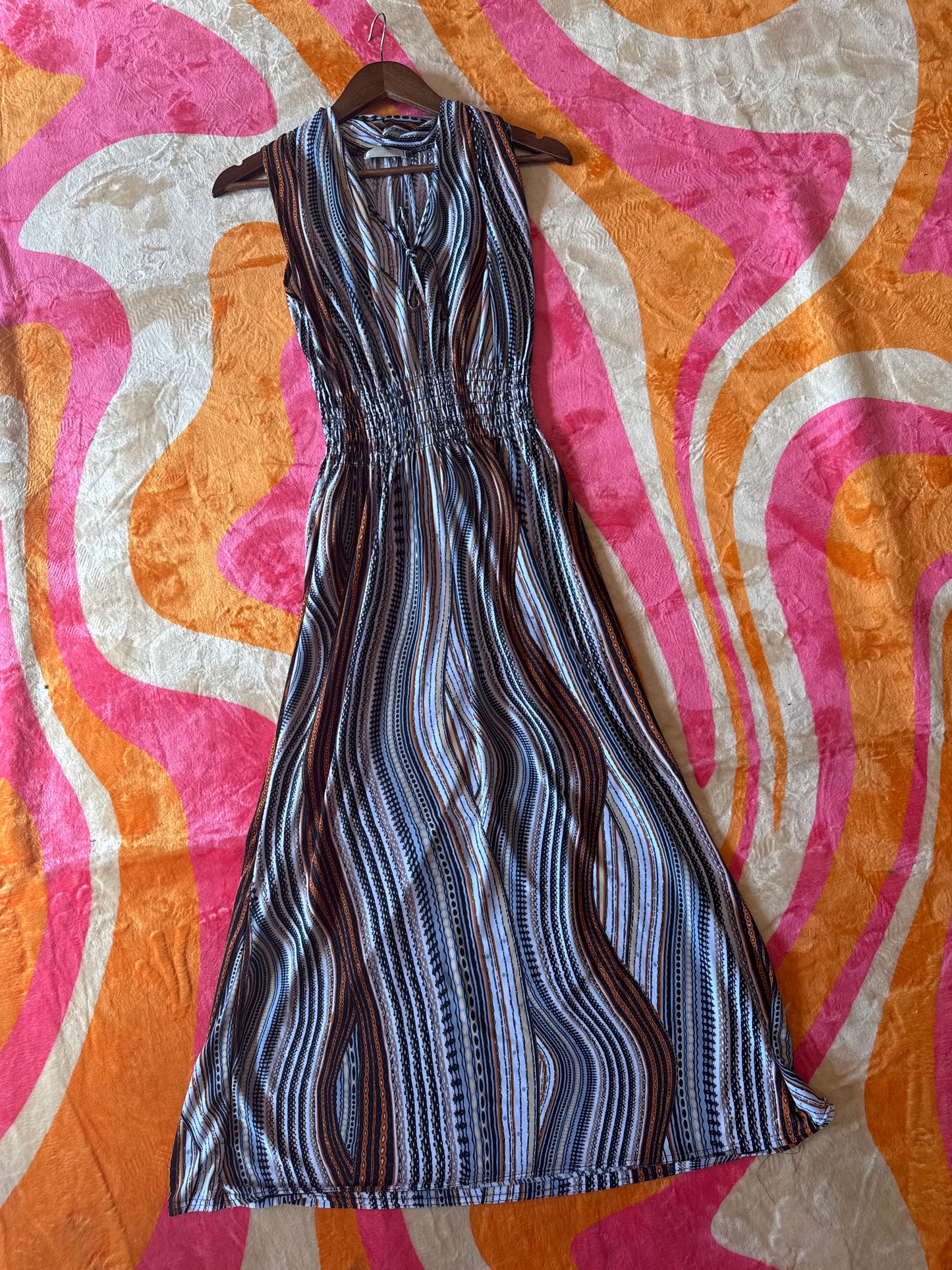 Groovy Line Dress (SMALL)