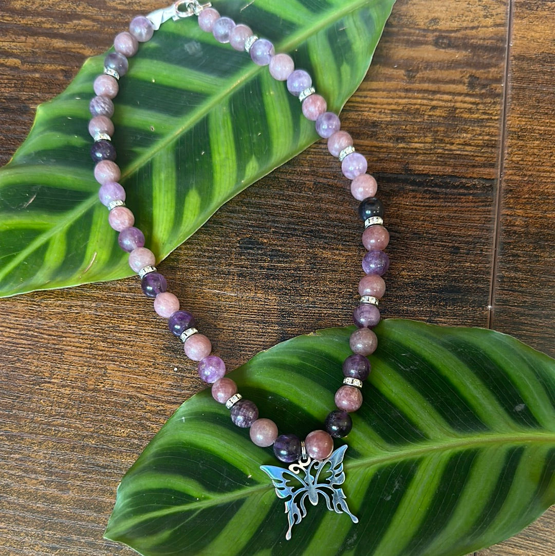 FLUORITE + STRAWBERRY AGATE BUTTERFLY NECKLACE