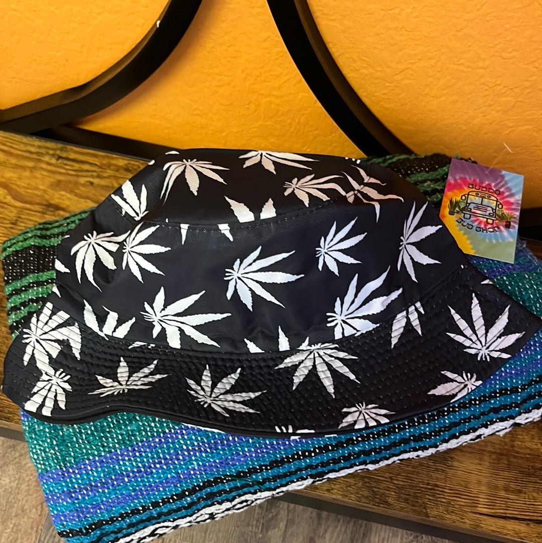 HEMP FLOWER BUCKET HAT
