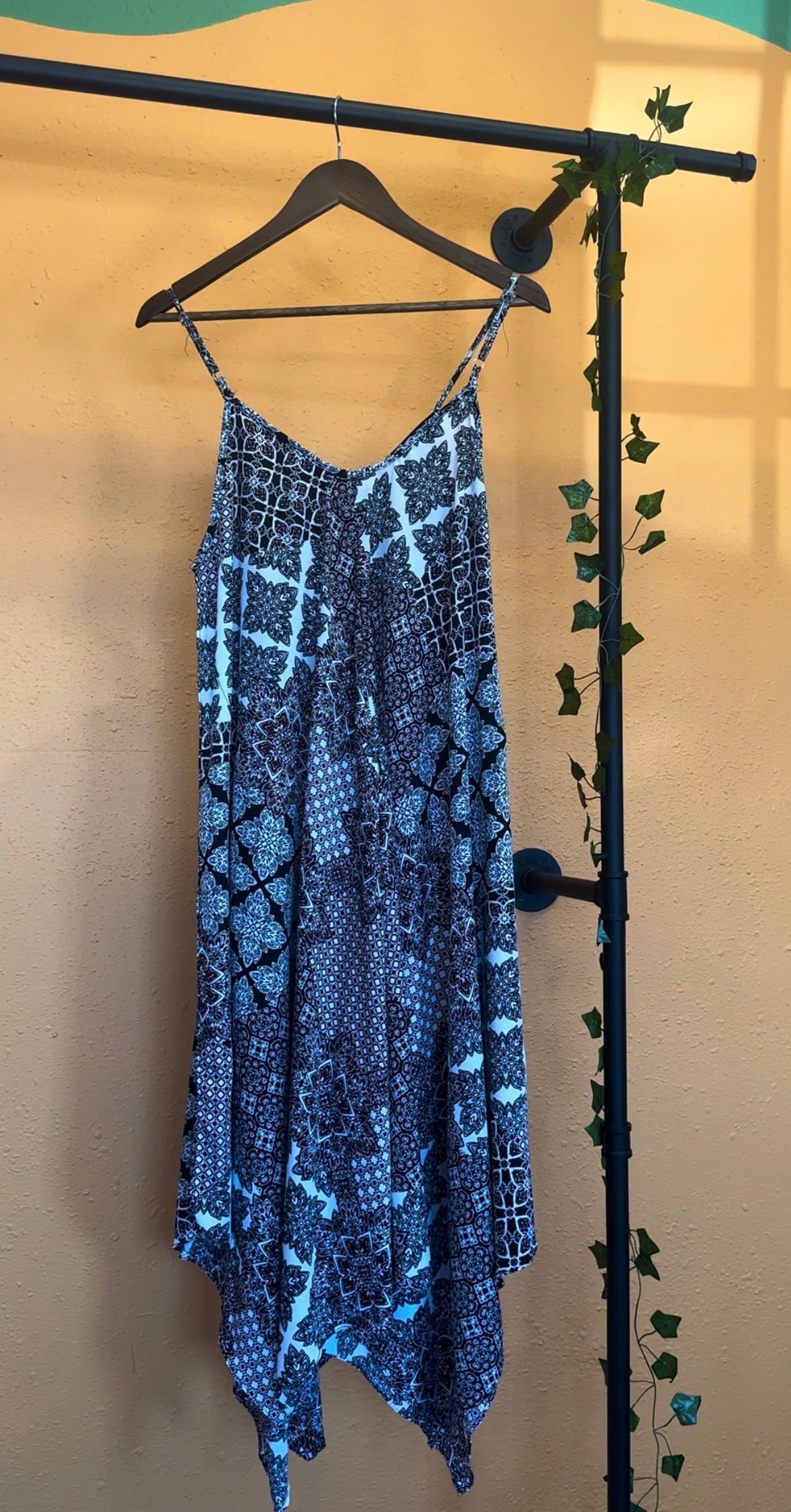 (XL) Funky Pattern Dress