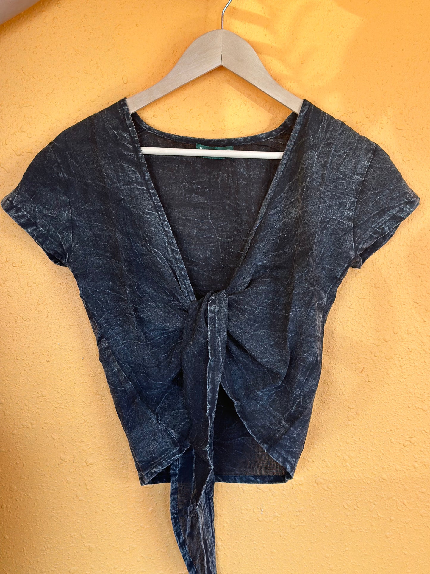 🪵🌿🌲 STONEWASH WOODLAND CROPPED WRAP TIE TOP