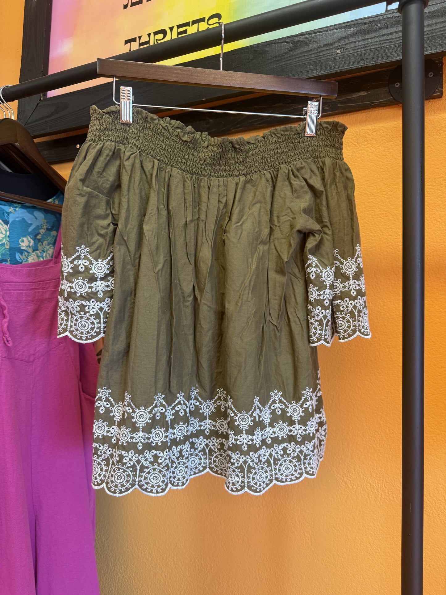 Off the shoulder green top (MEDIUM)