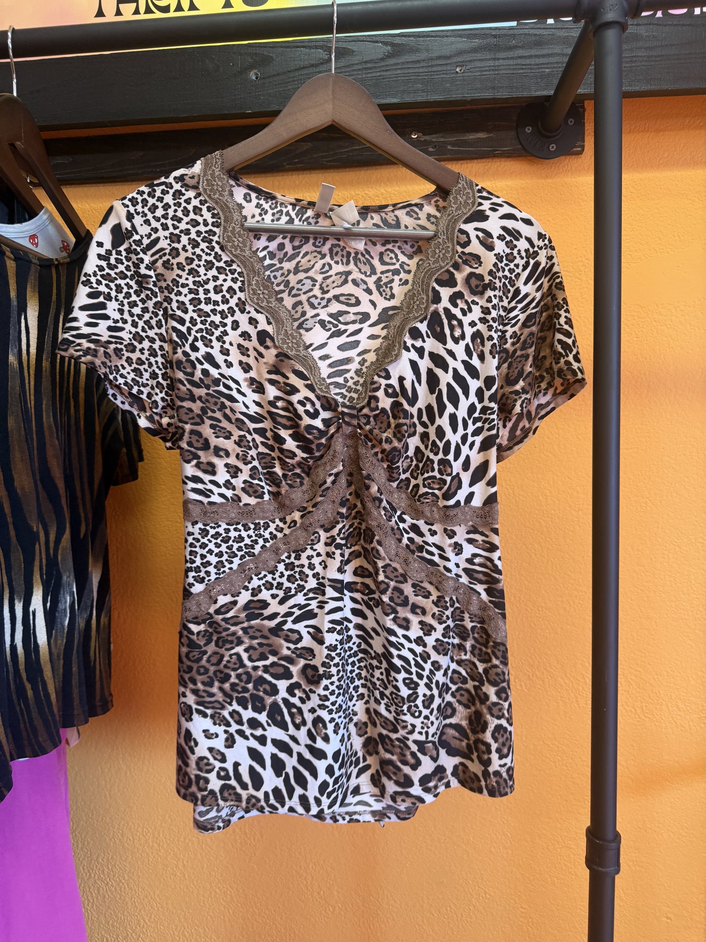 Y2K cheetah top (LARGE)