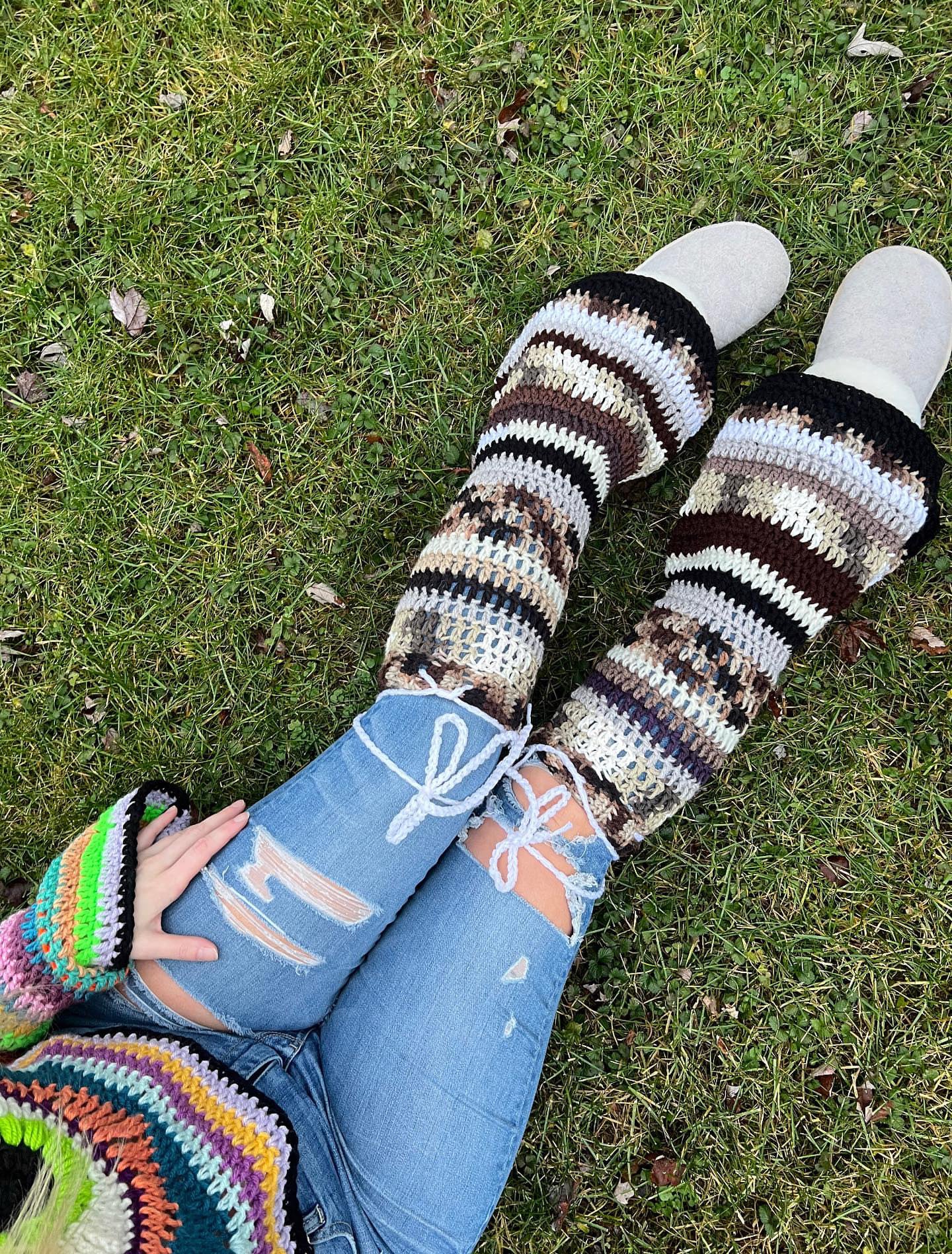 CROCHET LEG WARMERS