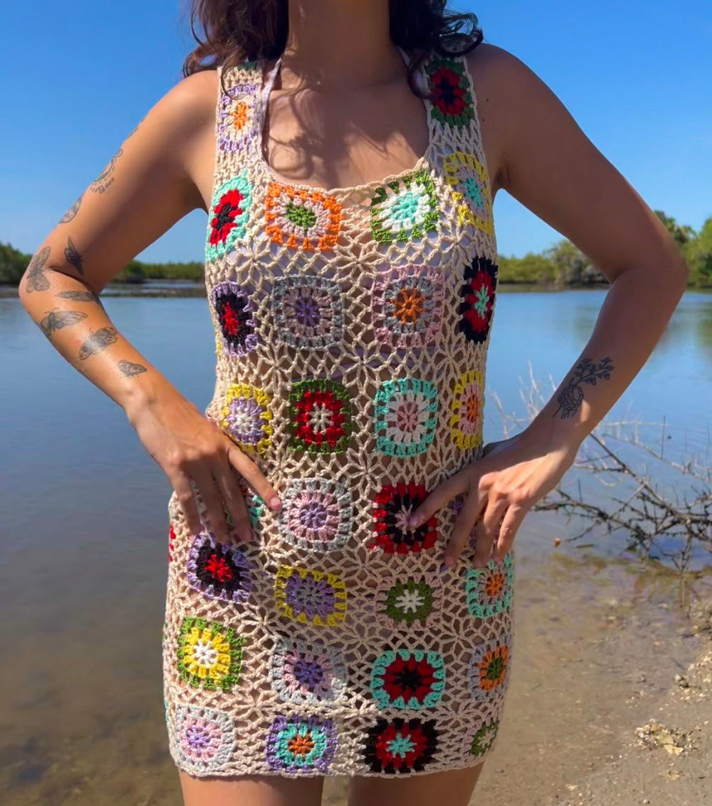 MARILYN GRANNY SQUARE CROCHET DRESS
