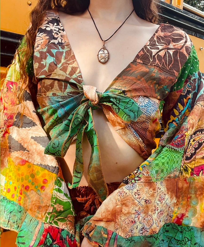 Janis Patchwork Bellsleeve