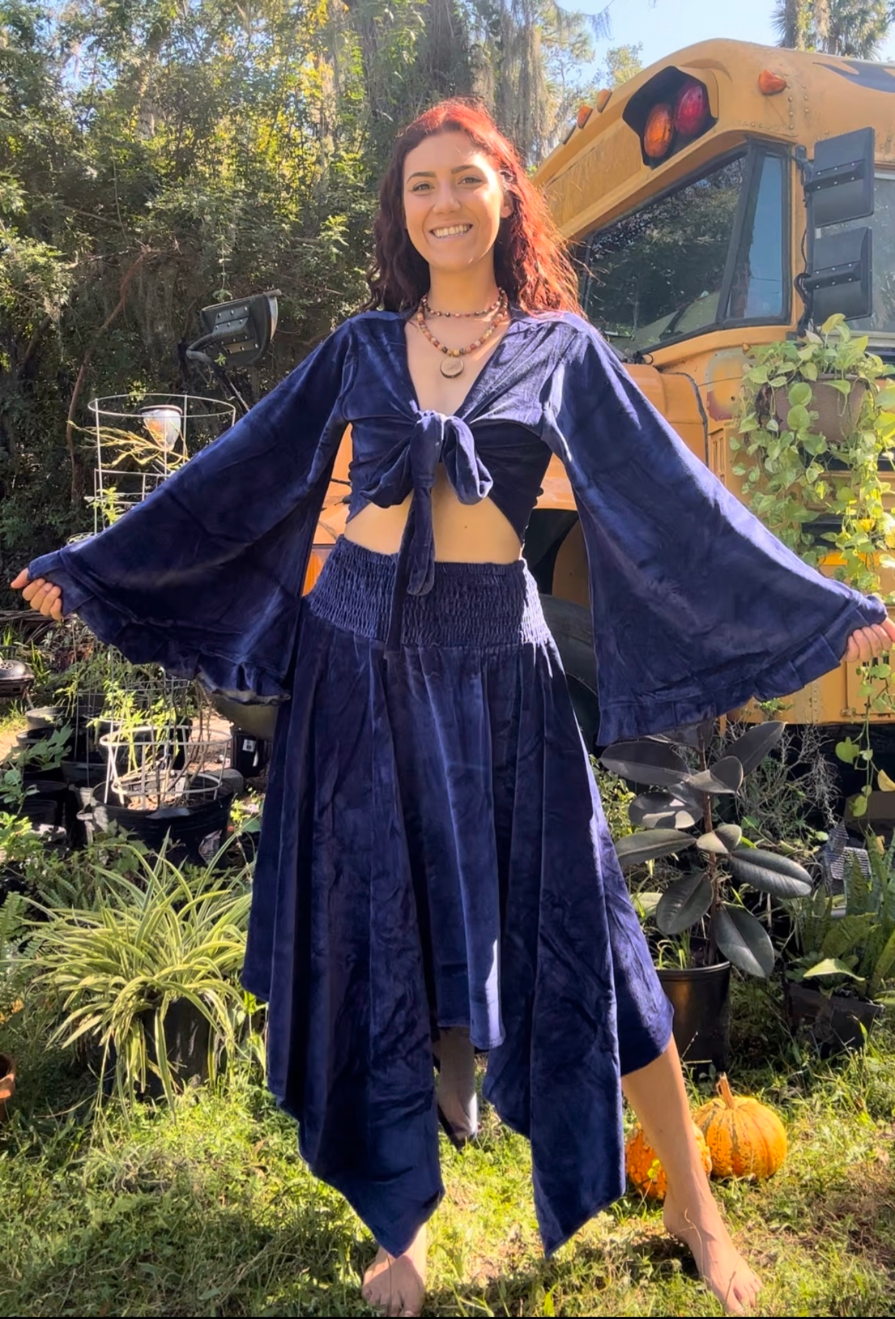 FAIRY DUST VELVET BELLSLEEVE TOP