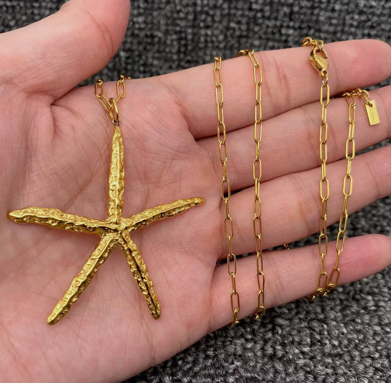 18k gold plated starfish necklace