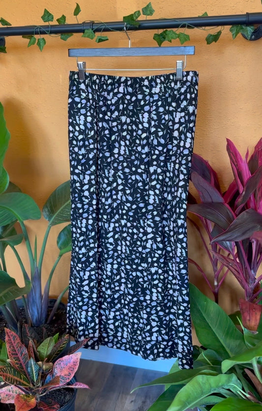 Tulip Skirt (LARGE/XL)
