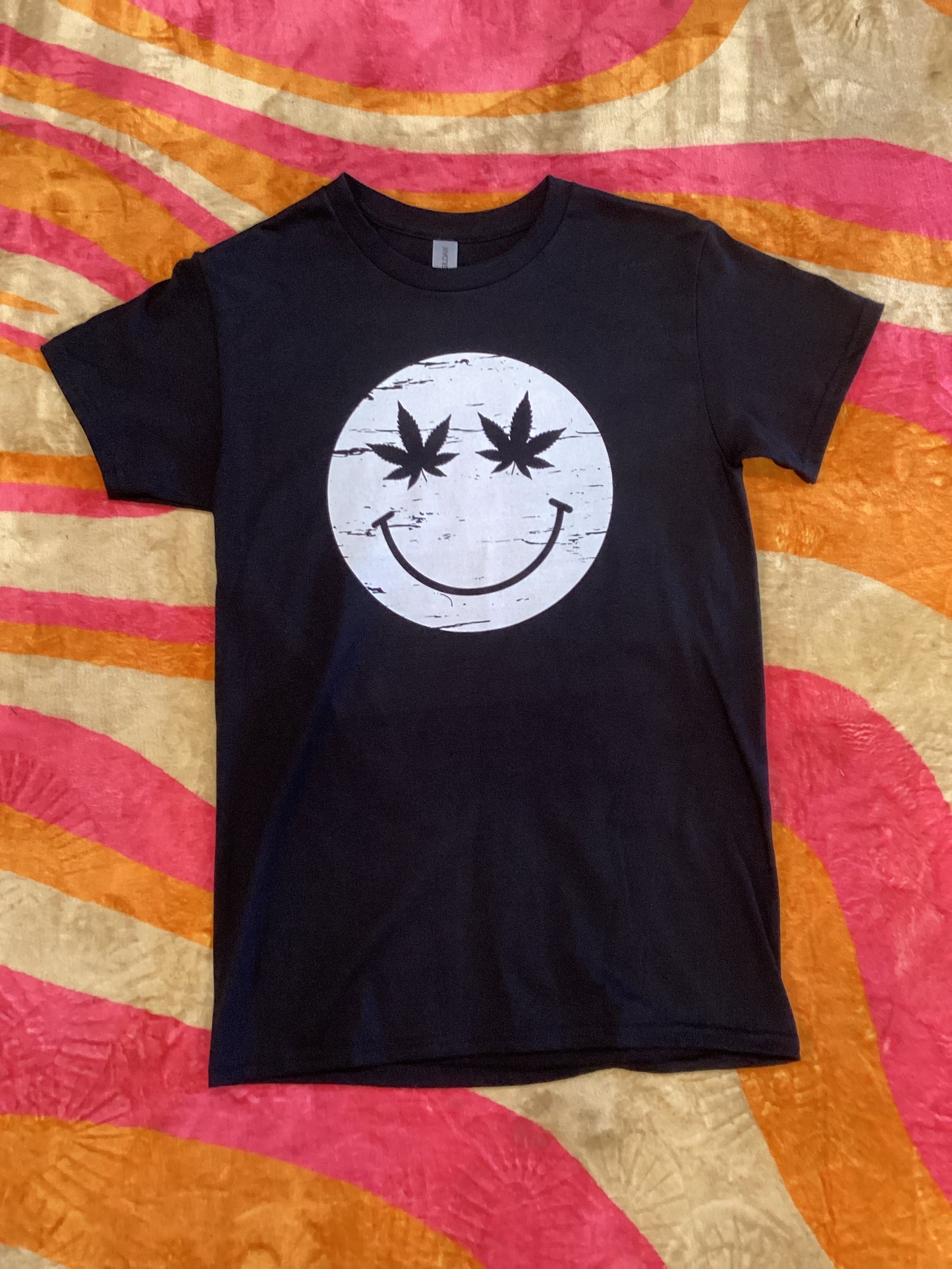 Smiley leaf Shirt