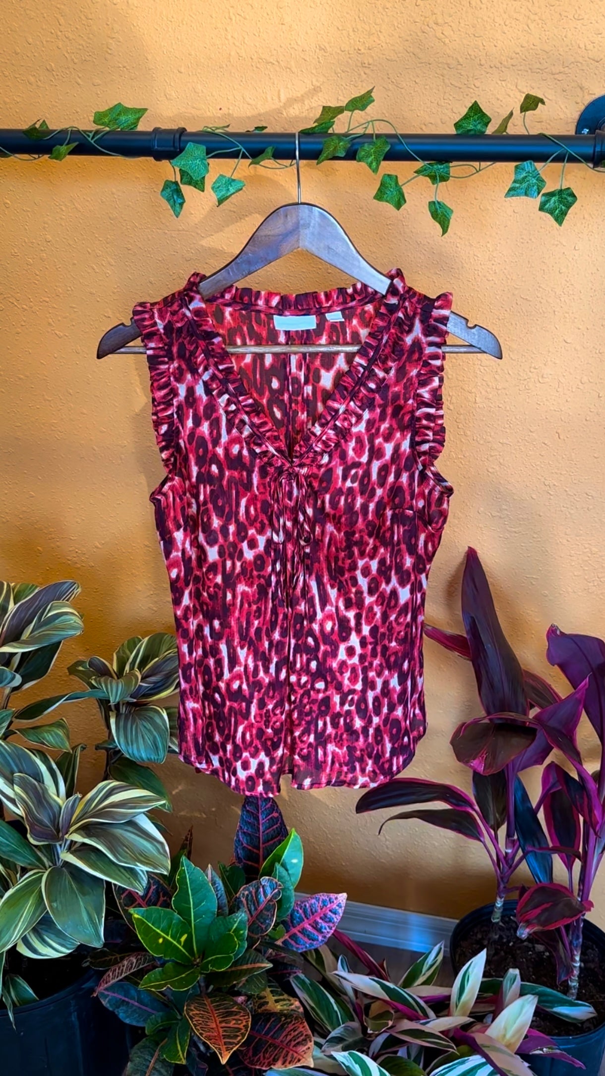(S) Red Cheetah Print Blouse