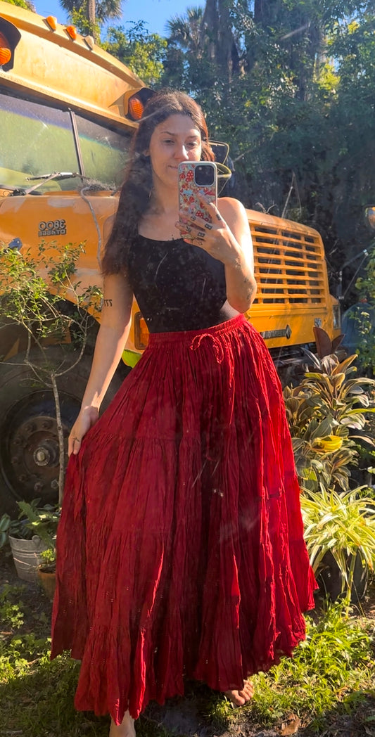 RED 25 YARD SKIRT
