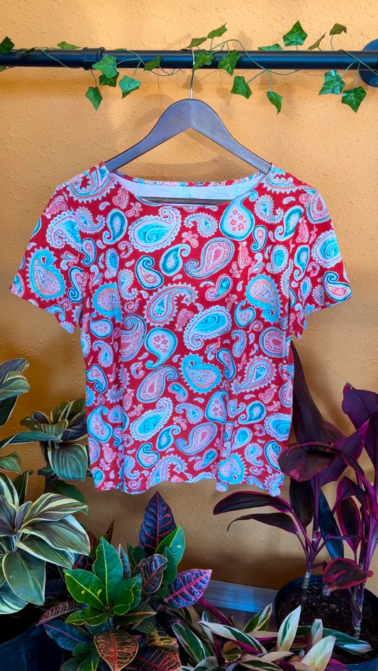 (L) Paisley Red Short Sleeve