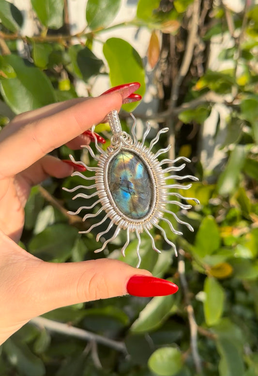 LABRADORITE SUN WIRE WRAPPED PENDANT