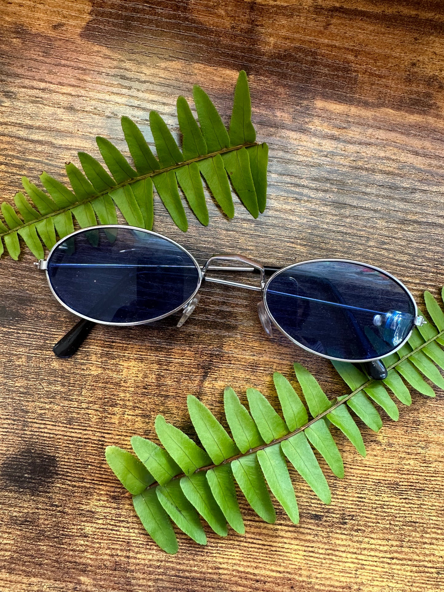 HIPPIE GLASSES